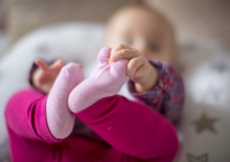 Cómo quitar las manchas en la ropa de bebé fácilmente